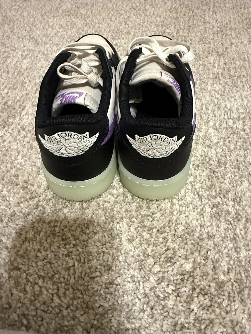 Nike Low-Top Sneakers in White, Black and Purple